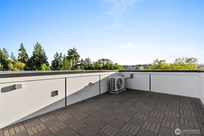 12512 35th Avenue NE #B, Seattle, WA 98125 - Photo 24