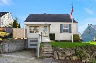347 NW 52nd St, Seattle, WA 98107 - Photo 1