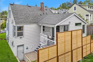 347 NW 52nd St, Seattle, WA 98107 - Photo 2