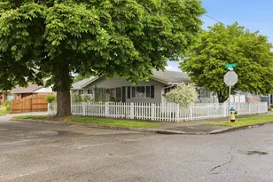 301 W Plum St, Centralia, WA 98531 - Photo 2