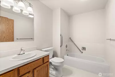 104 William Faulkner Drive, Centralia, WA 98531 - Photo 18