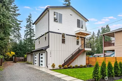 12531 25th Avenue NE #B, Seattle, WA 98125 - Photo 1