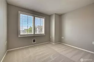 15720 Manor Way, Lynnwood, WA 98087 - Photo 22