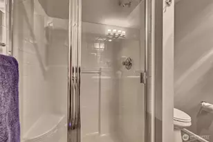 15720 Manor Way, Lynnwood, WA 98087 - Photo 18