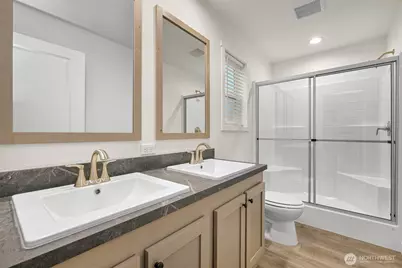 1120 S 25th Street #25, Mount Vernon, WA 98274 - Photo 8