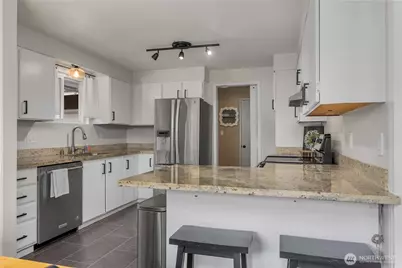 1030 118th Place SE, Everett, WA 98208 - Photo 10