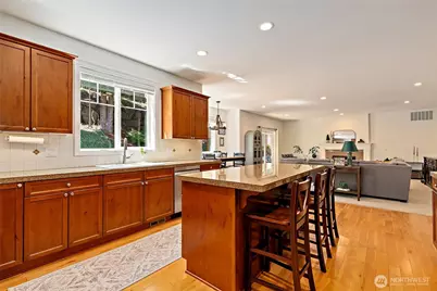 9206 234th Place SW, Edmonds, WA 98020 - Photo 14