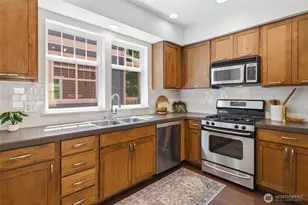 4417 28th Ave S, Seattle, WA 98108 - Photo 10