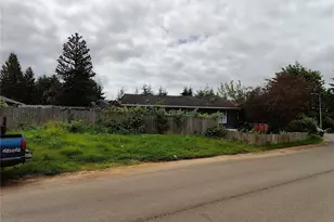 203 St Helens Way, Winlock, WA 98596 - Photo 8
