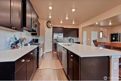 1504 29th Street NW, Puyallup, WA 98371 - Photo 10