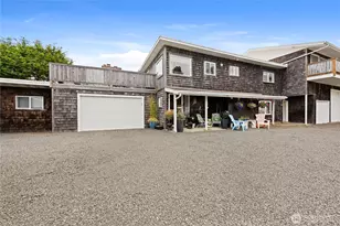 1611 Ocean Beach Blvd S, Long Beach, WA 98631 - Photo 2