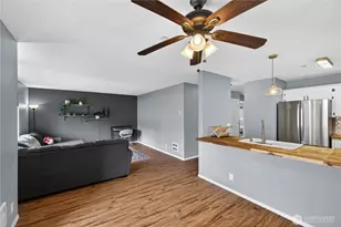 1670 SW Mulberry Dr, Oak Harbor, WA 98277 - Photo 10