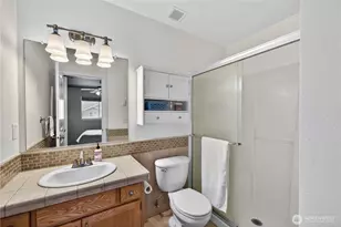 1670 SW Mulberry Dr, Oak Harbor, WA 98277 - Photo 18
