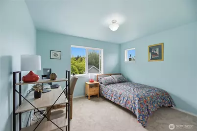 2484 Soundview Drive NE, Bainbridge Island, WA 98110 - Photo 28