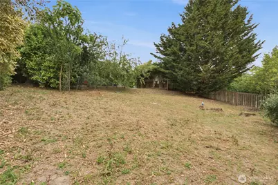 2484 Soundview Drive NE, Bainbridge Island, WA 98110 - Photo 34