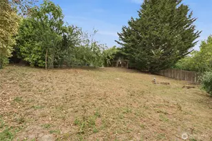 2484 Soundview Dr NE, Bainbridge Island, WA 98110 - Photo 34