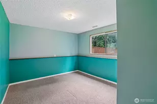 11122 27th Dr SE, Everett, WA 98208 - Photo 18