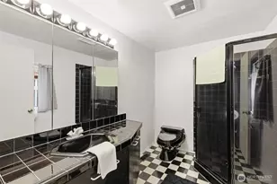 1020 N Tacoma Ave, Tacoma, WA 98403 - Photo 16