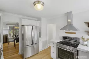 2412 2nd Ave W, Seattle, WA 98119 - Photo 8