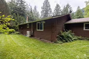 592 Sprague Valley Dr, Maple Falls, WA 98266 - Photo 18