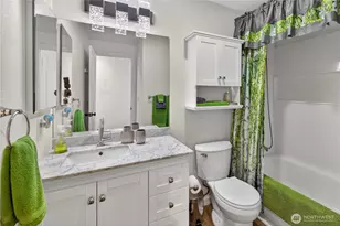 21313 NE 10th Pl, Sammamish, WA 98074 - Photo 8