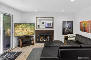 21313 NE 10th Pl, Sammamish, WA 98074 - Photo 18