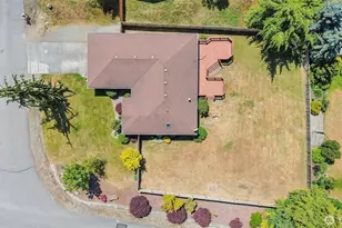 745 Erik Way, Camano Island, WA 98282 - Photo 2