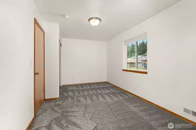 304 N 5th Avenue SW, Tumwater, WA 98512 - Photo 18