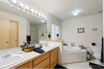 19712 207th Street Ct E, Orting, WA 98360 - Photo 14