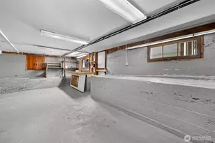 250 N Forest St, Bellingham, WA 98225 - Photo 34