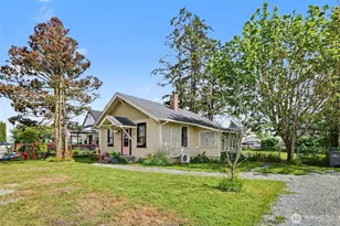 10002 272nd St NW, Stanwood, WA 98292 - Photo 4
