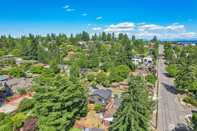 6505 44th Avenue NE, Seattle, WA 98115 - Photo 32