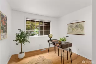 11220 NE Parkhill Pl, Bainbridge Island, WA 98110 - Photo 20