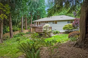 11220 NE Parkhill Pl, Bainbridge Island, WA 98110 - Photo 38