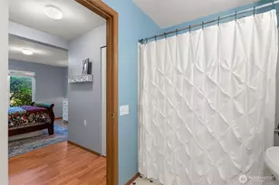 8917 Meridian Pl NE, Lake Stevens, WA 98258 - Photo 14