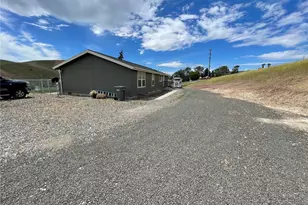 37 Wheatland Dr, Pomeroy, WA 99347 - Photo 16