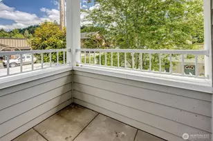 275 E Sunset Way, Issaquah, WA 98027 - Photo 32