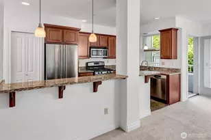 275 E Sunset Way, Issaquah, WA 98027 - Photo 18