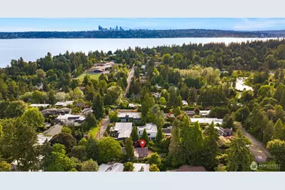 804 84th Avenue NE, Medina, WA 98039 - Photo 2