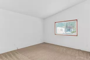 6898 Capricorn Ln NE, Bremerton, WA 98311 - Photo 18
