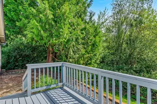 6898 Capricorn Ln NE, Bremerton, WA 98311 - Photo 26