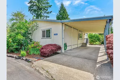 6898 Capricorn Lane NE #6, Bremerton, WA 98311 - Photo 2