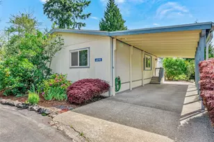 6898 Capricorn Ln NE, Bremerton, WA 98311 - Photo 2