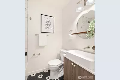 8913 8th Avenue NE, Seattle, WA 98115 - Photo 16