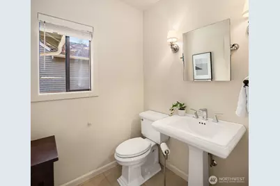 14045 NE 61st Street, Redmond, WA 98052 - Photo 18