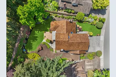 14045 NE 61st Street, Redmond, WA 98052 - Photo 36