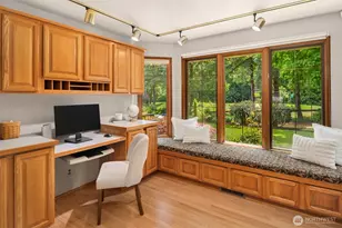 14045 NE 61st St, Redmond, WA 98052 - Photo 10