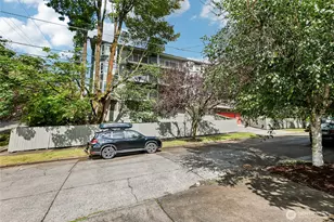2419 E Madison St, Seattle, WA 98112 - Photo 20
