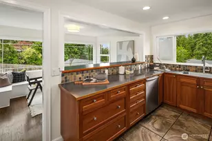8715 Bowdoin Way, Edmonds, WA 98026 - Photo 14