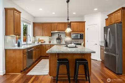 9108 124th Avenue NE, Kirkland, WA 98033 - Photo 10